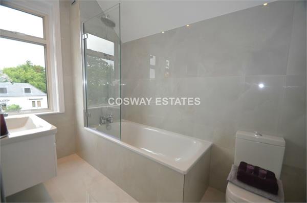 82 Marsh Lane, Mill Hill